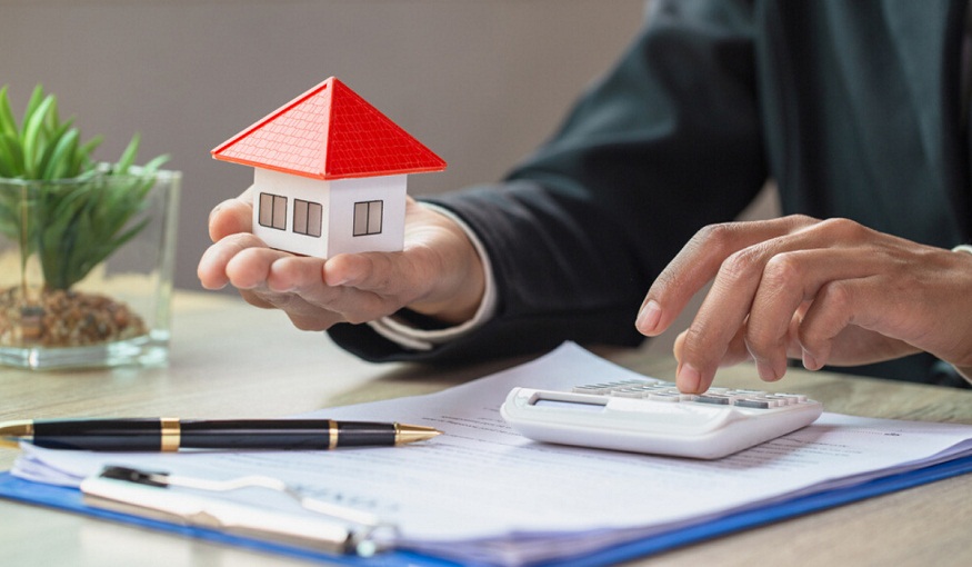 Home buyers Exploring Housing Finance